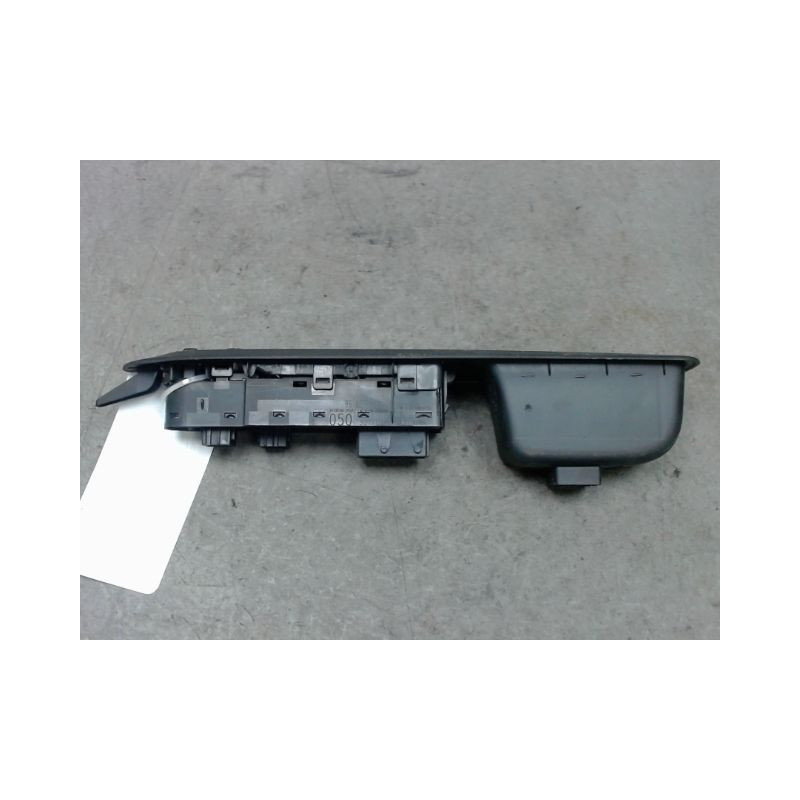 COMMANDE LEVE-GLACE PORTE AVG CITROEN C4 2 PHASE 1 1.6 BLUE HDI - 8V