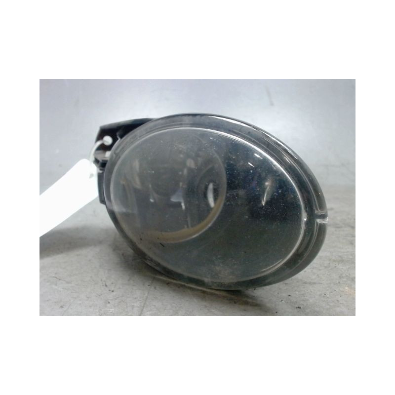 PHARE ANTIBROUILLARD AVANT DROIT VOLKSWAGEN PASSAT 2005-