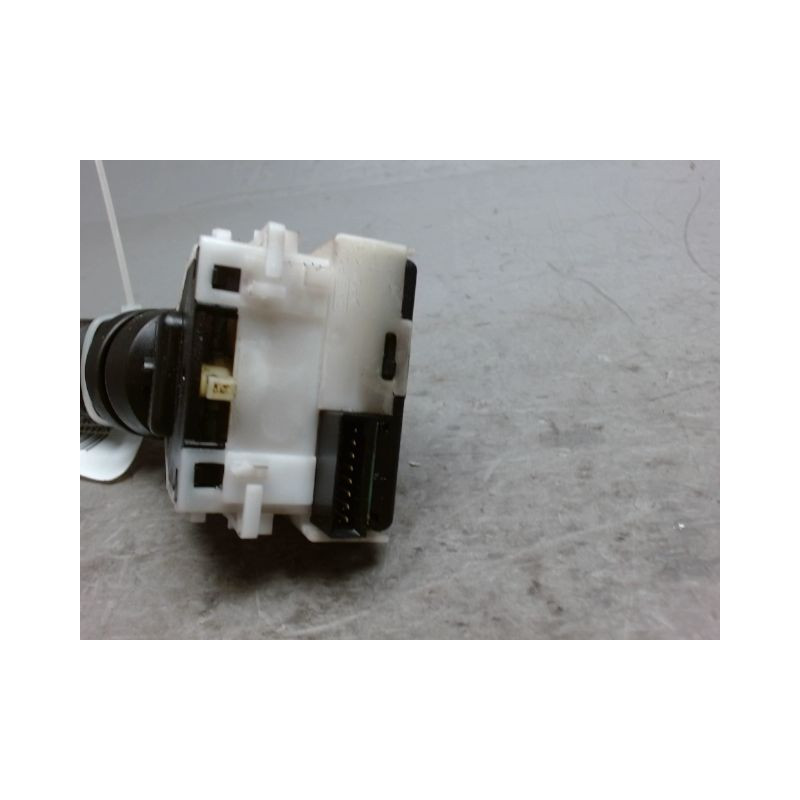 COMMANDE CLIGNOTANT NISSAN QHASQAI 2007-