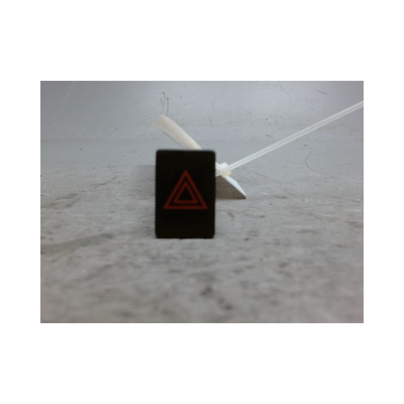 BOUTON DE WARNING NISSAN QHASQAI 2007-