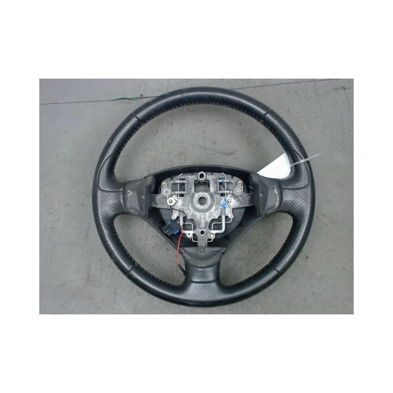 VOLANT DE DIRECTION PEUGEOT 207 5P