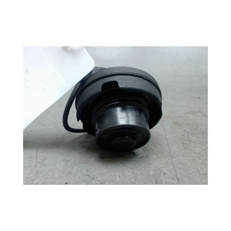 BOUCHON RESERVOIR A CARBURANT VOLKSWAGEN TOURAN