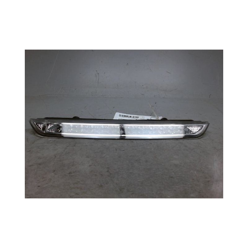 FEUX STOP SUPPLEMENTAIRE PEUGEOT 308 2 PHASE 1 DIESEL