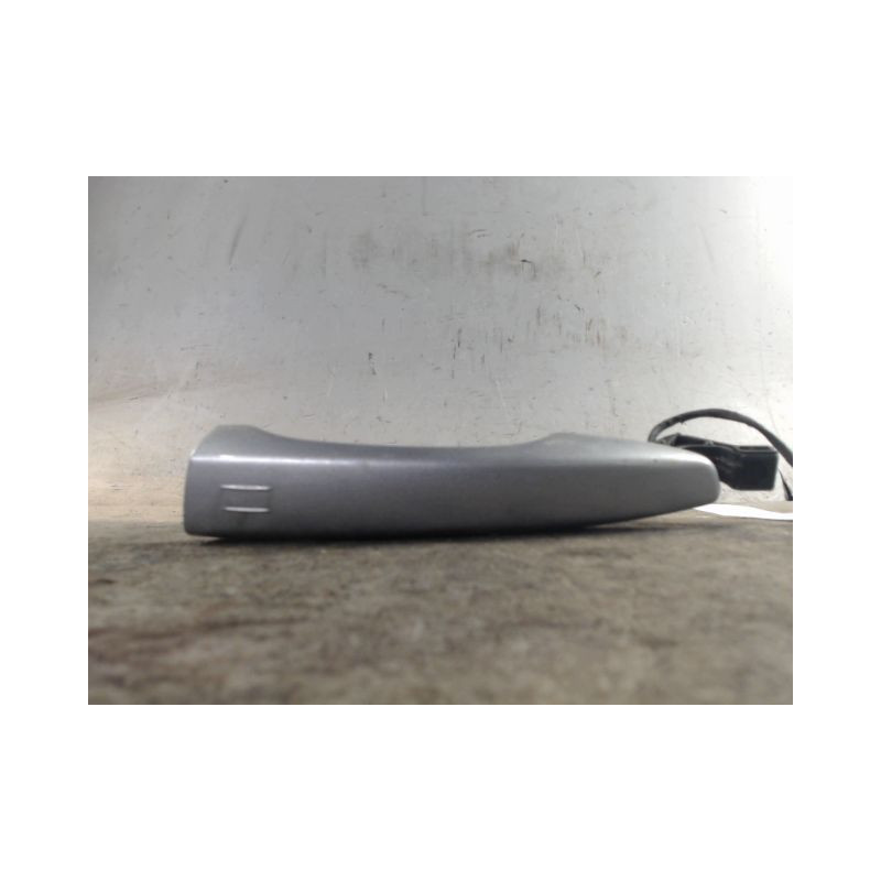 POIGNEE EXTERIEURE PORTE AVANT GAUCHE PEUGEOT 308