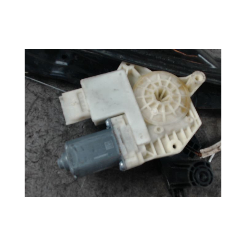 MECANISME+MOTEUR LEVE-GLACE AVANT DROIT PEUGEOT 308 2011-