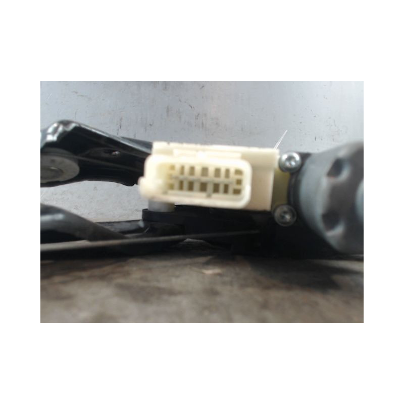MECANISME+MOTEUR LEVE-GLACE AVANT DROIT PEUGEOT 308 2011-