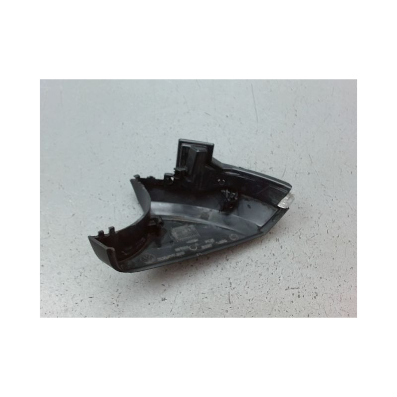 REPETITEUR RETROVISEUR DROIT AUDI A1