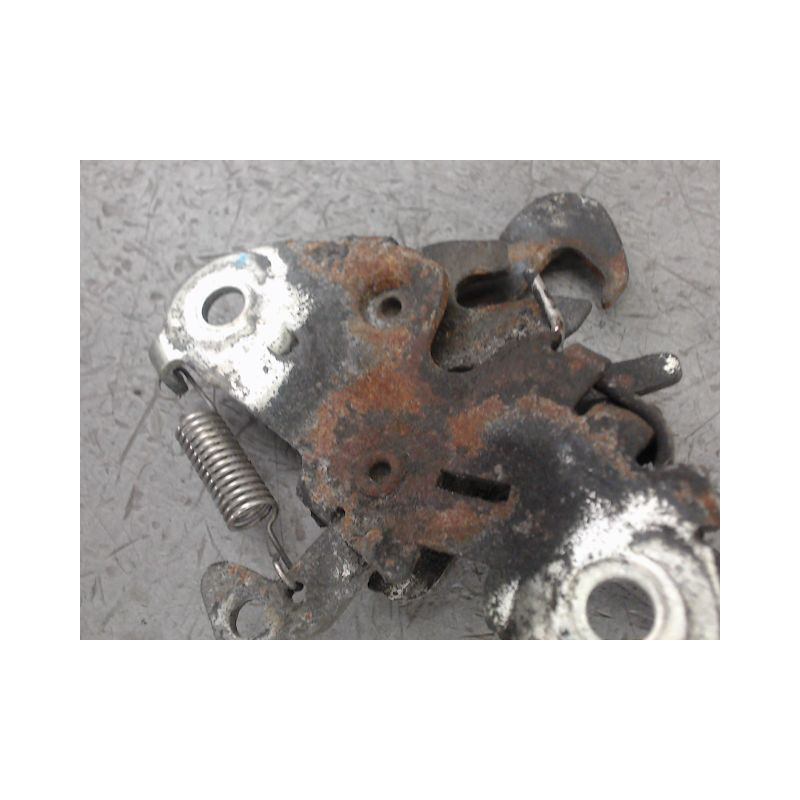 SERRURE CAPOT CITROEN BERLINGO