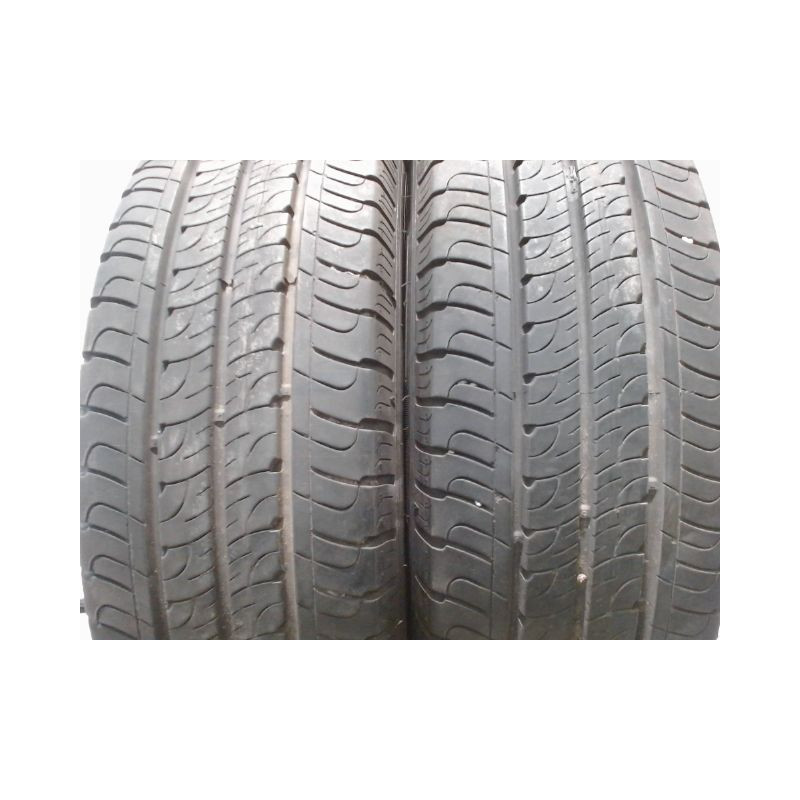 Paire de pneus GOOD YEAR EFFICIENT GRIP 215 70 15 107 S