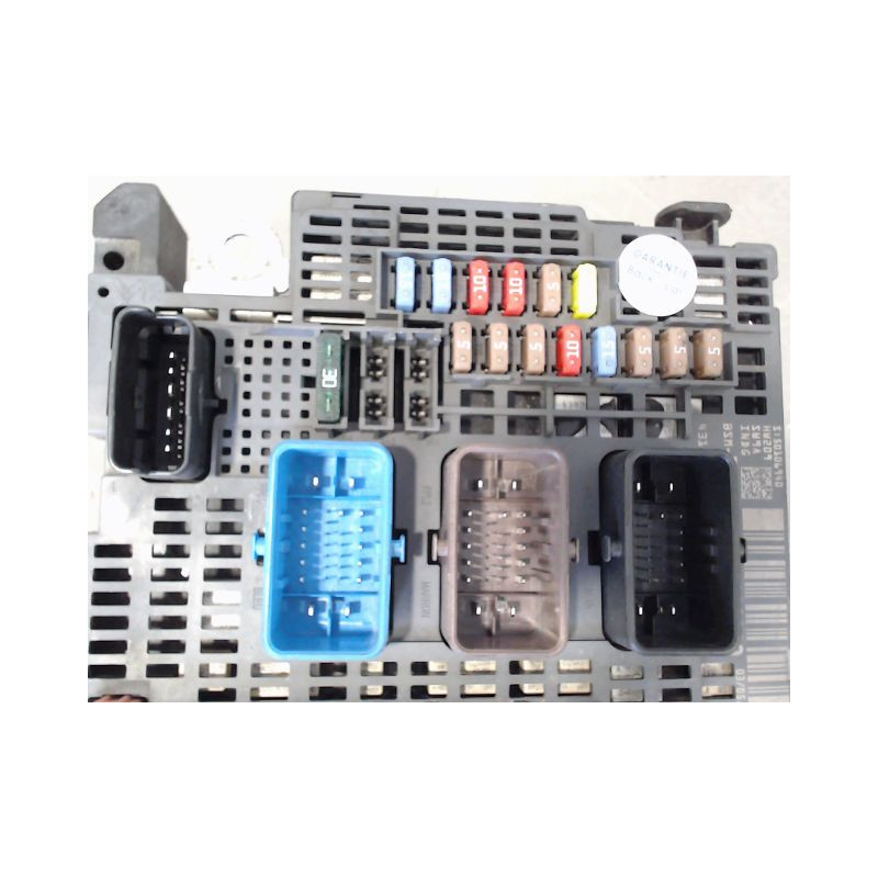 BOITE A FUSIBLES PEUGEOT 508 2010-