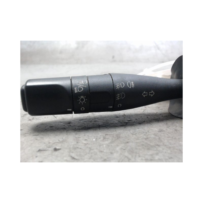 COMMANDE CLIGNOTANT PEUGEOT 206