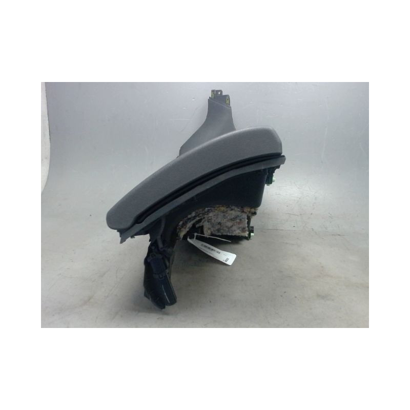 BOITE A GANTS PEUGEOT 5008