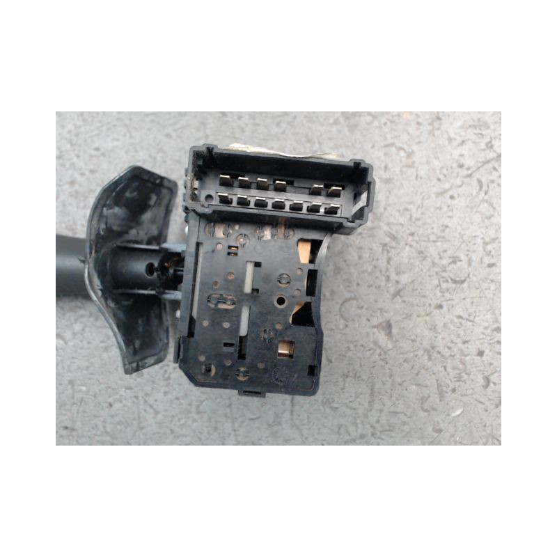COMMANDE ESSUIE GLACE DACIA DUSTER
