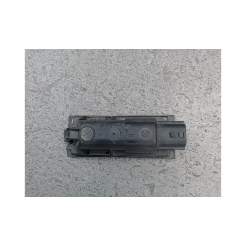 ECLAIREUR PLAQUE DE POLICE GAUCHE RENAULT TWINGO