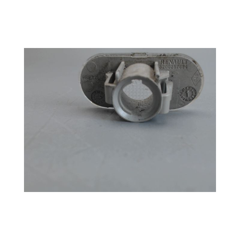 REPETITEUR AILE DROIT RENAULT TWINGO