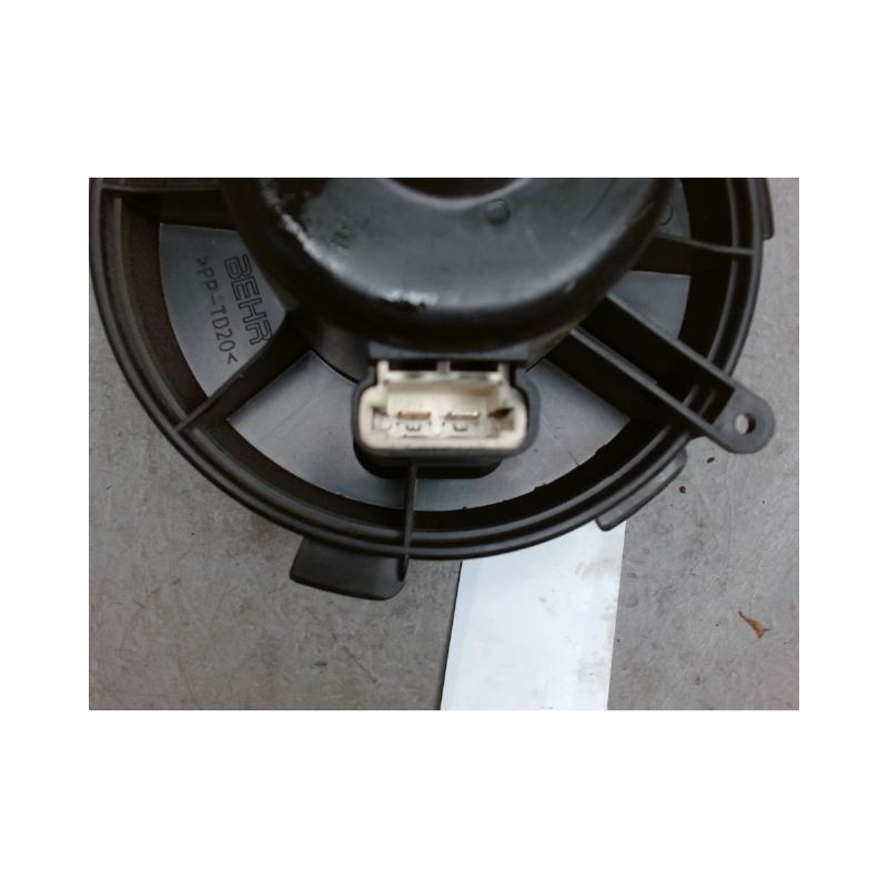 MOTEUR VENTILATEUR CHAUFFAGE PEUGEOT 206 5P