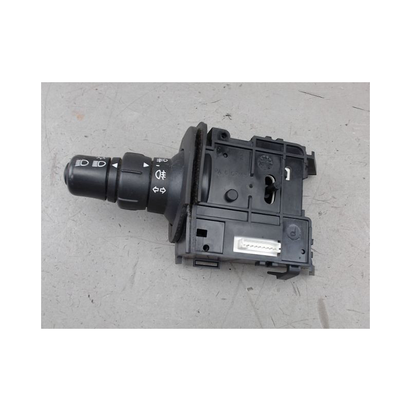 COMMANDE CLIGNOTANT RENAULT MEGANE