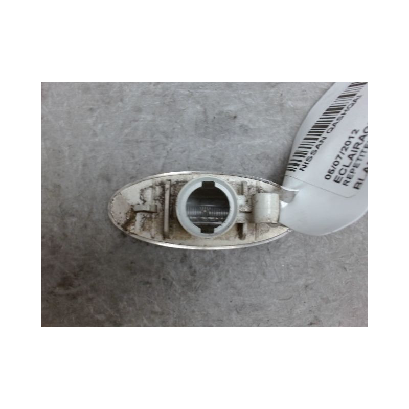 REPETITEUR AILE DROIT NISSAN QASHQAI