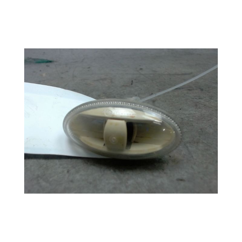 REPETITEUR AILE GAUCHE PEUGEOT PARTNER TEPEE 2008-