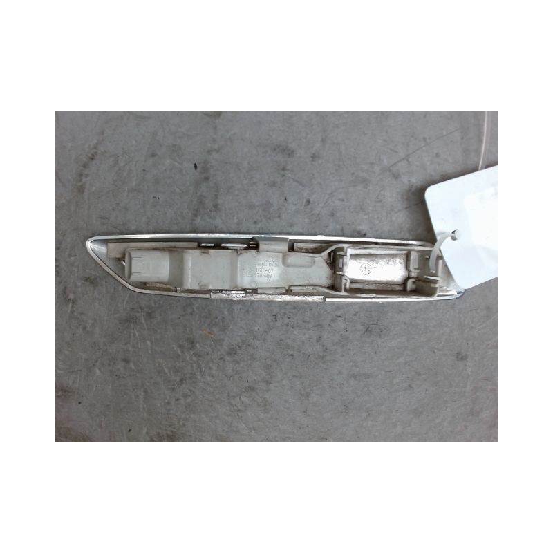 REPETITEUR AILE DROIT BMW SERIE 5