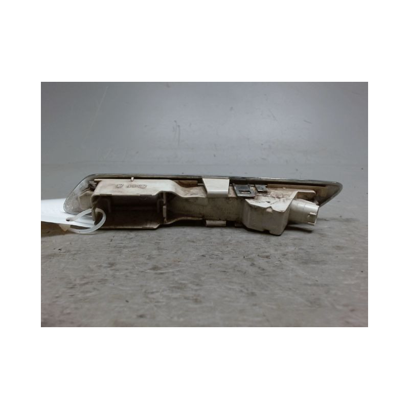 REPETITEUR AILE GAUCHE BMW SERIE 5
