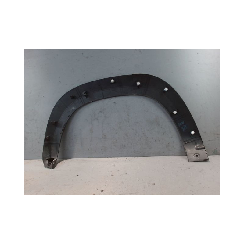 ELARGISSEUR AILE ARRIERE GAUCHE DACIA SPRING
