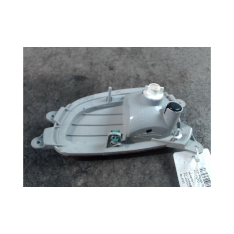 FEU RECUL DROIT KIA PICANTO