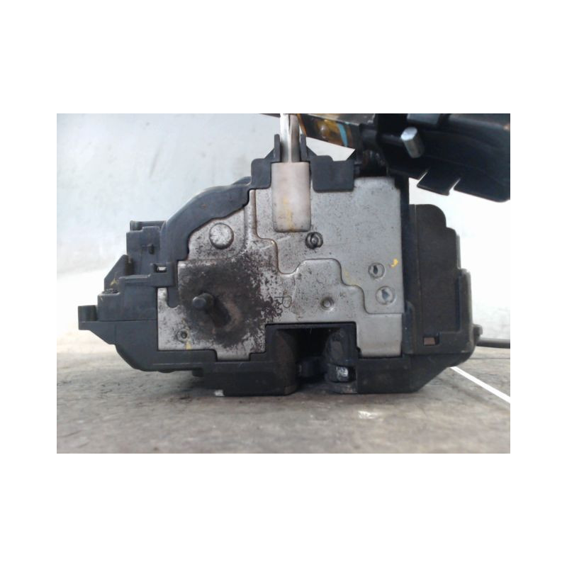 SYSTEME CONDAMNATION ARRIERE DROIT RENAULT MODUS 2004-2007