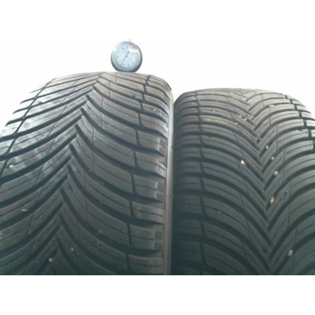 Paire de pneus KLEBER QUADRAXER 3 215 45 17 91 W