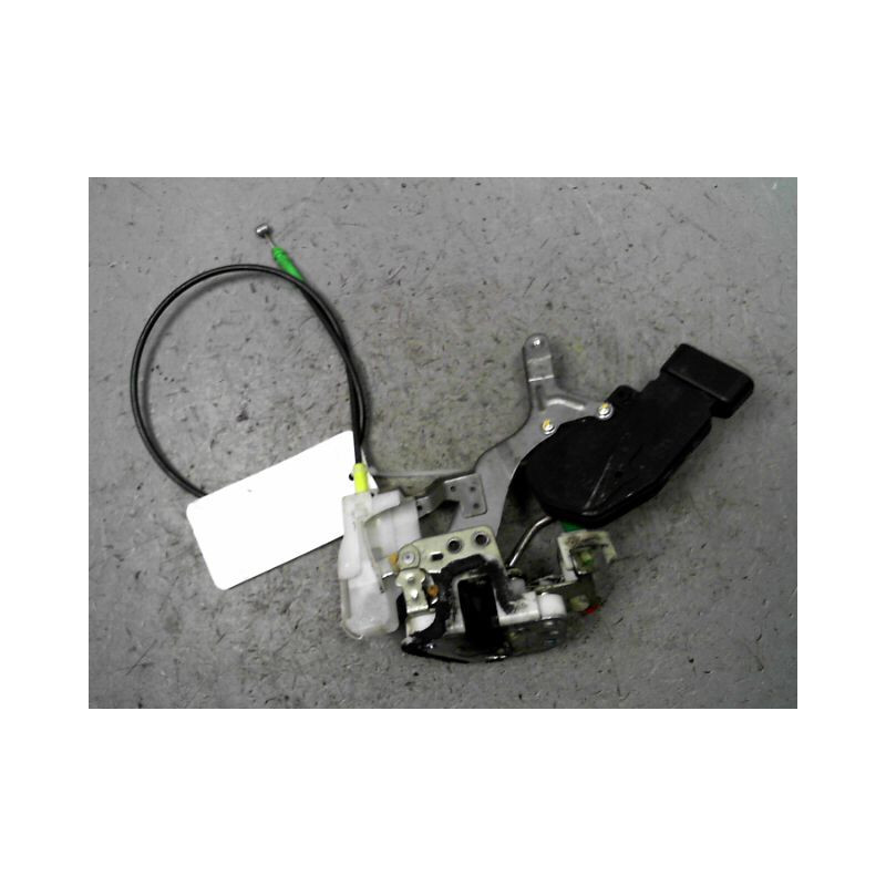 SERRURE PORTE AVANT GAUCHE TOYOTA AYGO