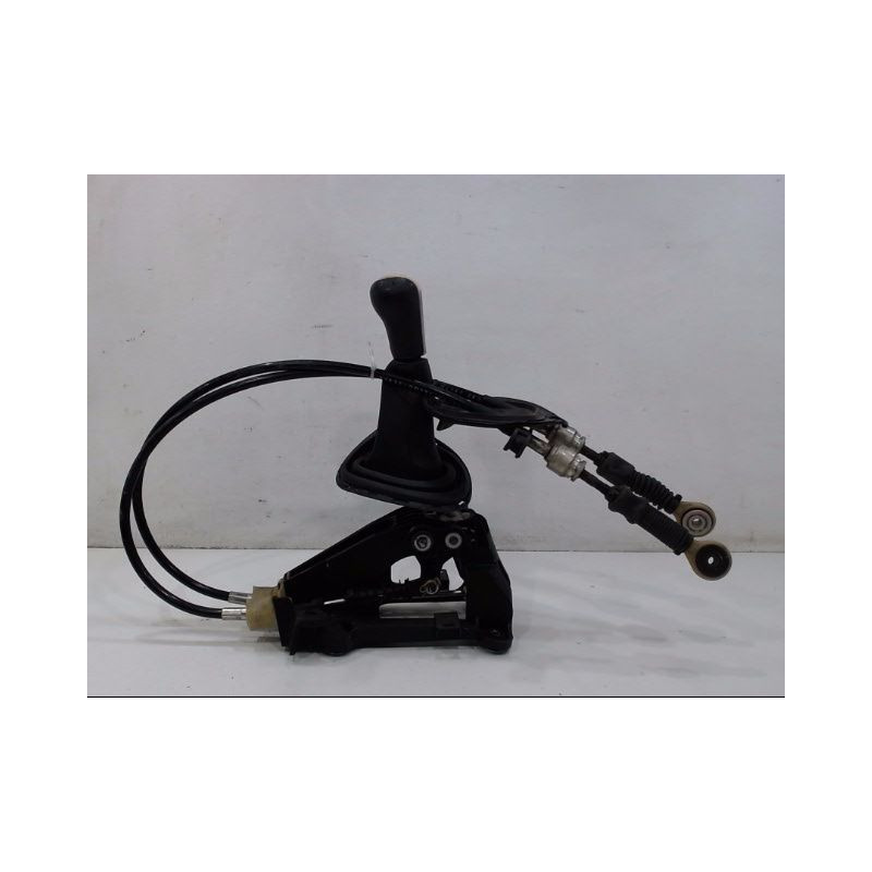 TRINGLERIE BOITE  TOYOTA YARIS 2005- 1.0 VVT-i 