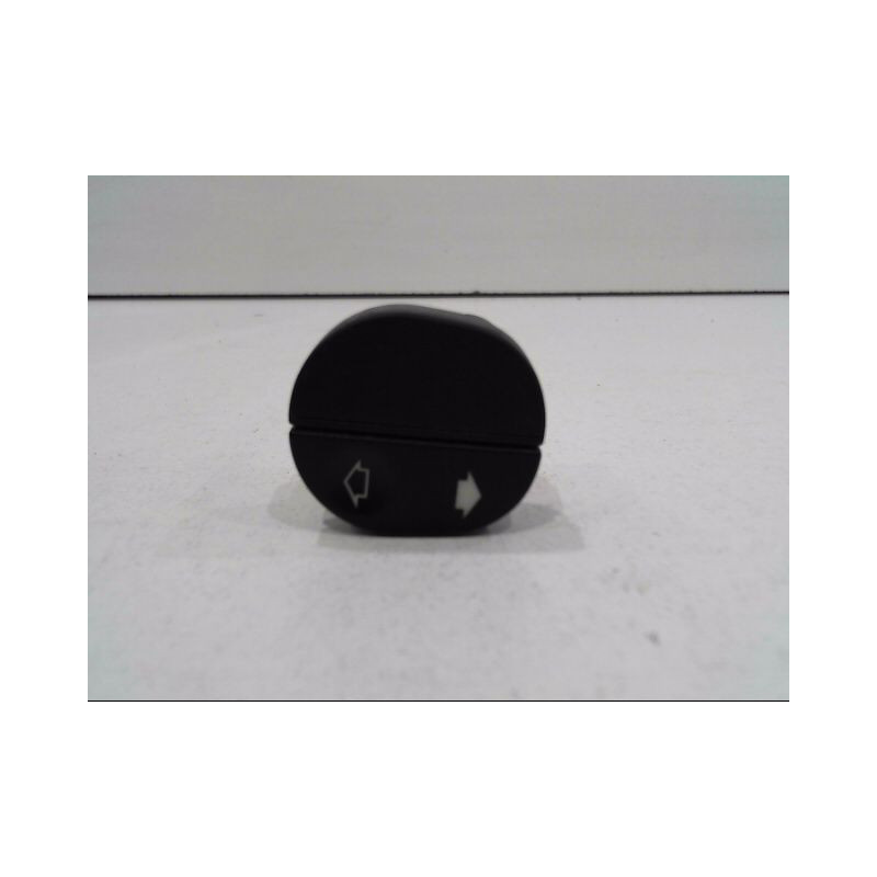 COMMANDE LEVE-GLACE PORTE AVD FORD T.CONNECT