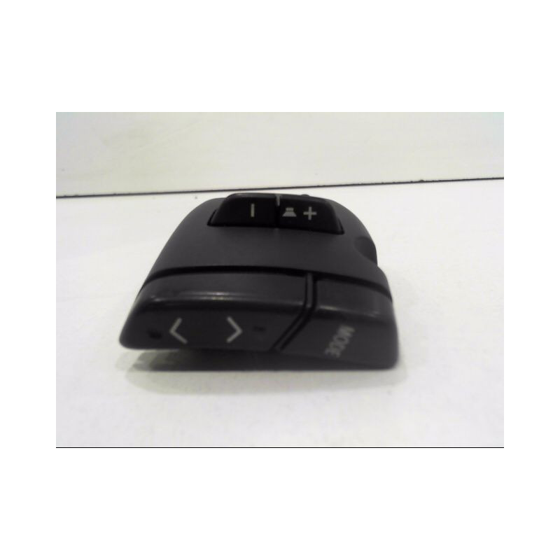 COMMANDE AUTORADIO TOYOTA YARIS