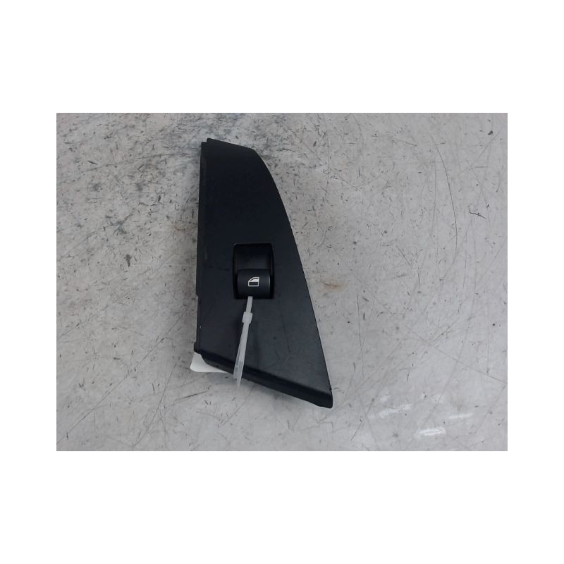 COMMANDE LEVE-GLACE PORTE AVD BMW SERIE 5 TOURING (E61) 2004-