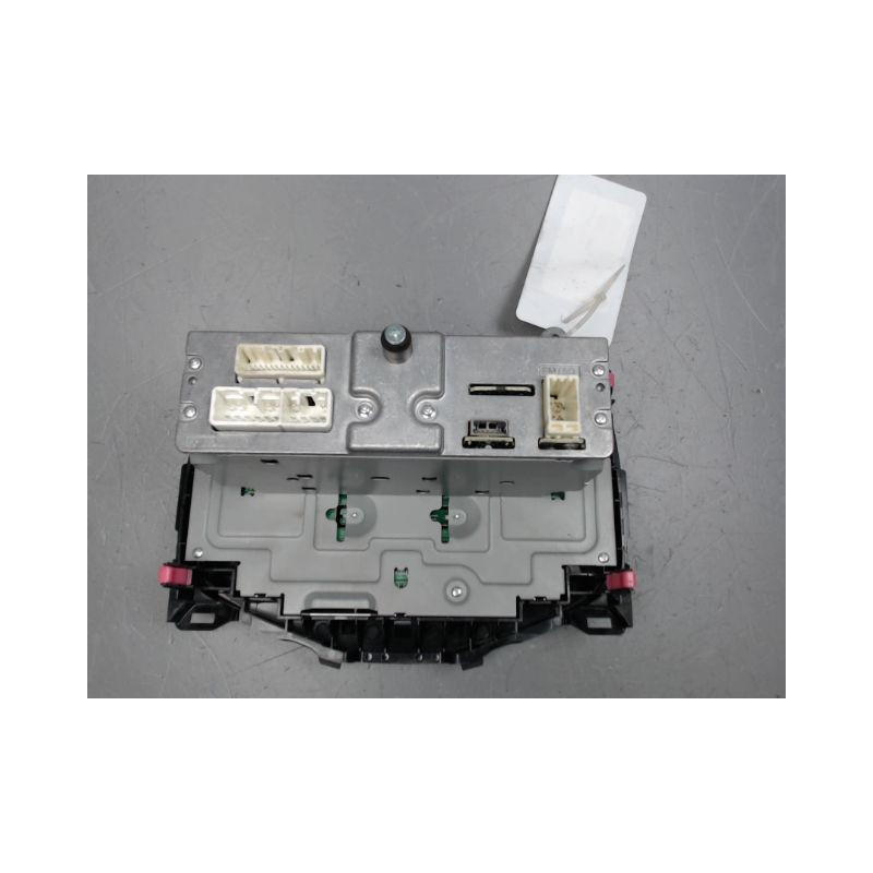 AUTORADIO PEUGEOT 108