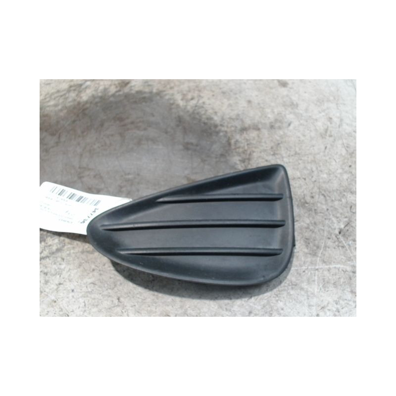 OBTURATEUR PHARE ADDITIONNEL PARE-CHOC AVG TOYOTA YARIS II 2010-