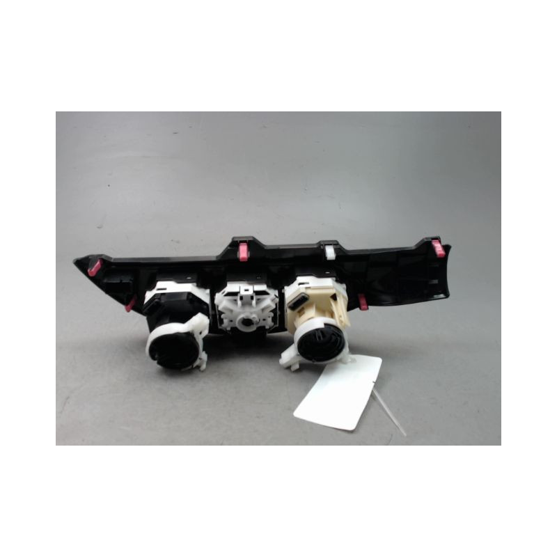 COMMANDE DE CHAUFFAGE TOYOTA YARIS 2005-