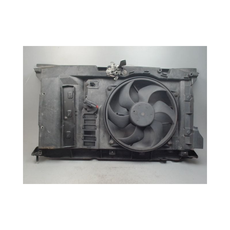 SUPPORT DE VENTILATEUR PEUGEOT 307 2001-2005