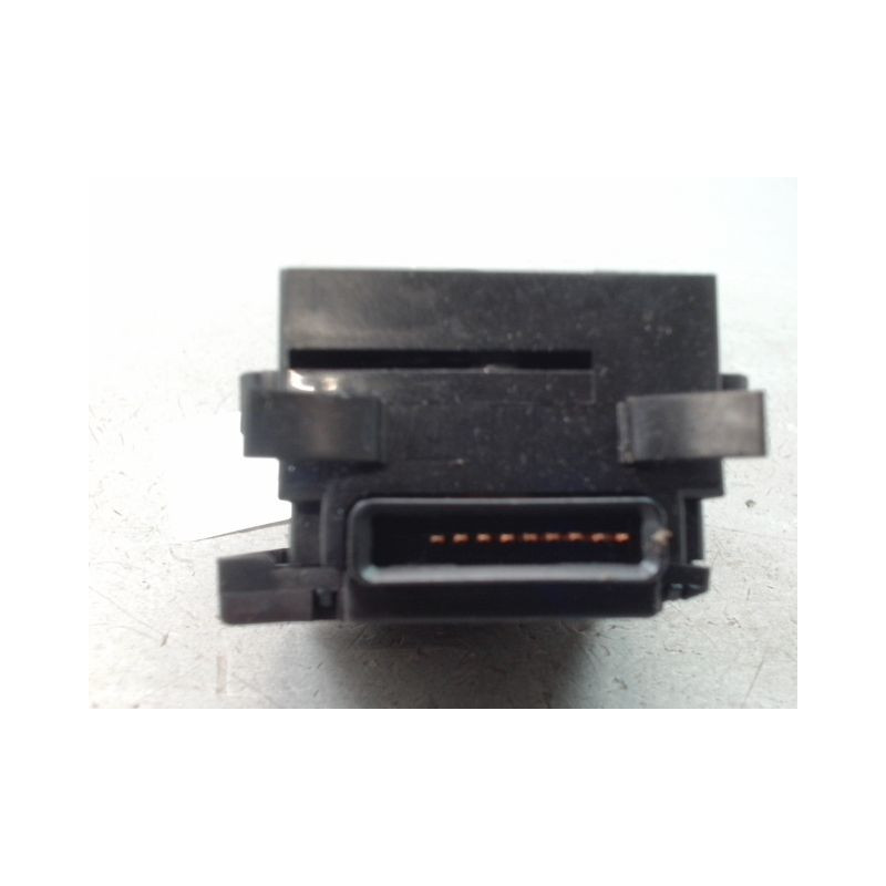 COMMANDE ESSUIE GLACE PEUGEOT 4008