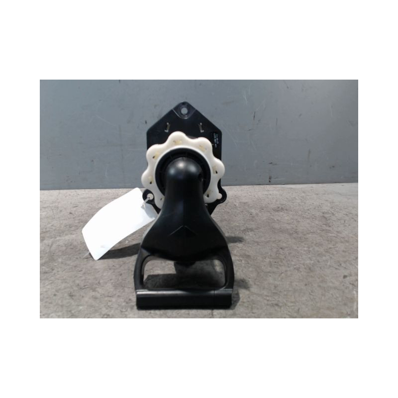 TREUIL DE ROUE DE SECOURS RENAULT CLIO III 2007-