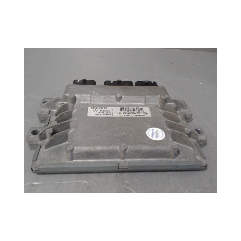 CALCULATEUR MOTEUR RENAULT TWINGO