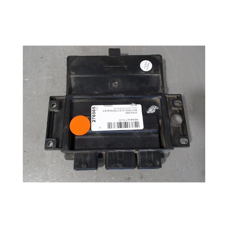CALCULATEUR MOTEUR RENAULT CLIO