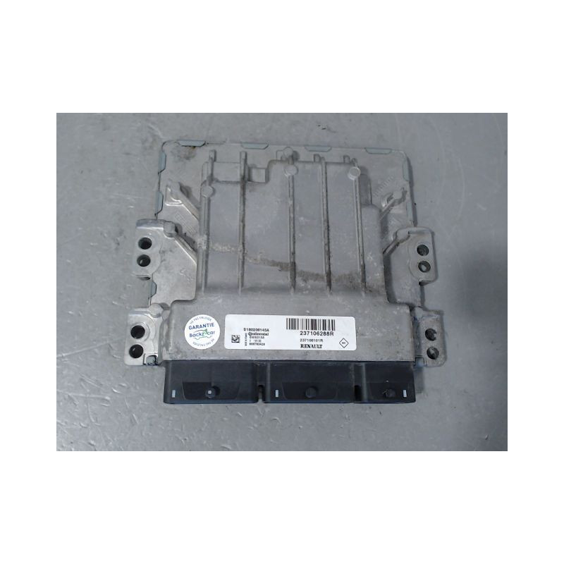CALCULATEUR MOTEUR RENAULT MEGANE