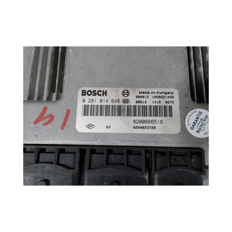 CALCULATEUR MOTEUR RENAULT TRAFIC