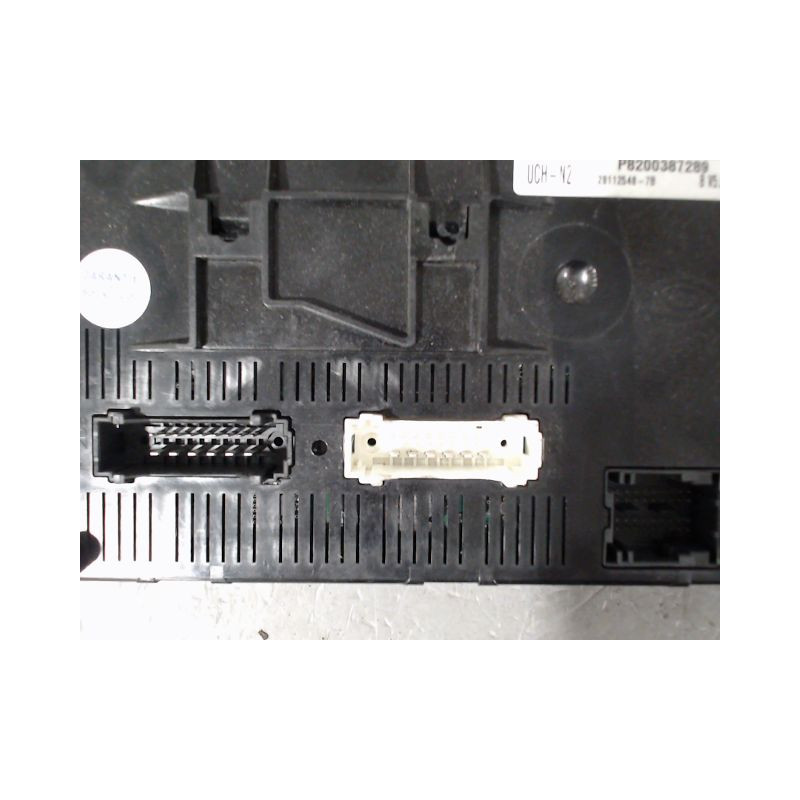 BOITIER GESTION HABITACLE RENAULT CLIO