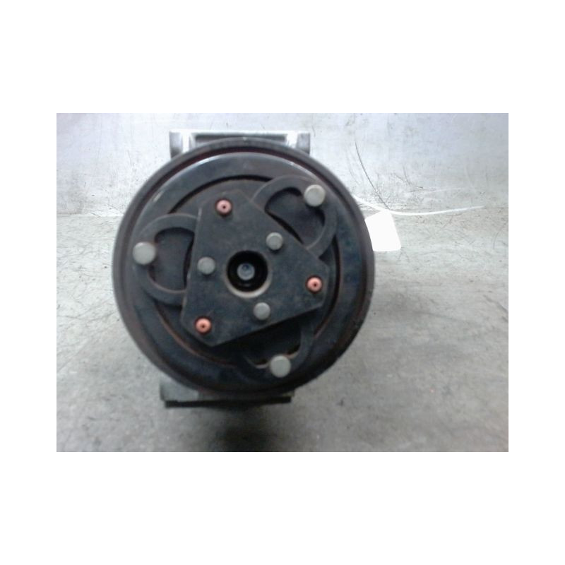 COMPRESSEUR AIR CONDITIONNE NISSAN JUKE