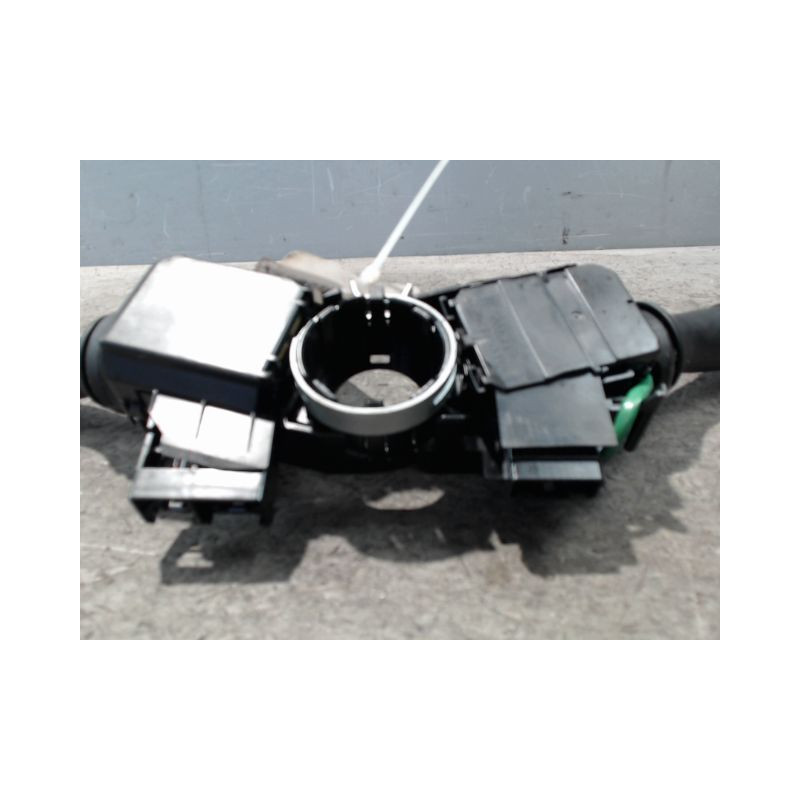 BLOC COMMODOS TOYOTA VERSO 2010-