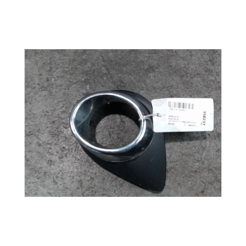 OBTURATEUR PHARE ADDITIONNEL PARE-CHOC AVD TOYOTA VERSO 2010-