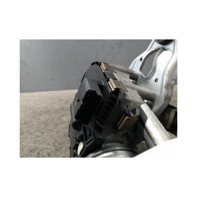 MOTEUR ESSUIE-GLACE AVG PEUGEOT 3008 2009-