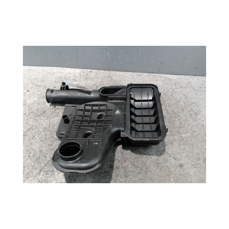 BOITIER FILTRE A AIR TOYOTA AYGO 5P